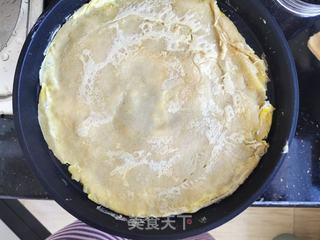 制作煎饼果子的视频,家常美味轻松上桌